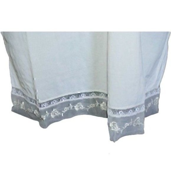 Perlcrest White Nylon Floral Accented Slip Size 34 - Picture 3 of 7